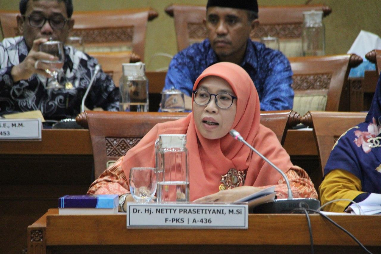 Pembukaan Sekolah Saat Pandemi, Netty Heryawan: Jangan Jadikan Anak-anak Kelinci Percobaan